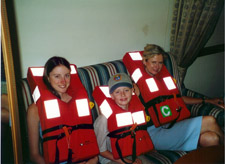 disney-wonder-cruise-lifejackets