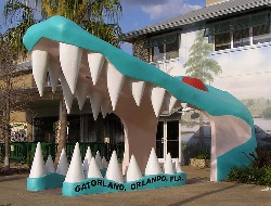 gatorland-entrance-orlando-florida