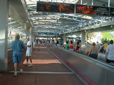 walkways-universal-studios-orlando-florida