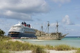 disney-wonder-flying-dutchman-castaway-cay-bahamas